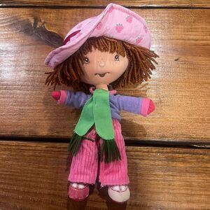 Strawberry‎ Shortcake 11" Plush Doll Stuffed Toy